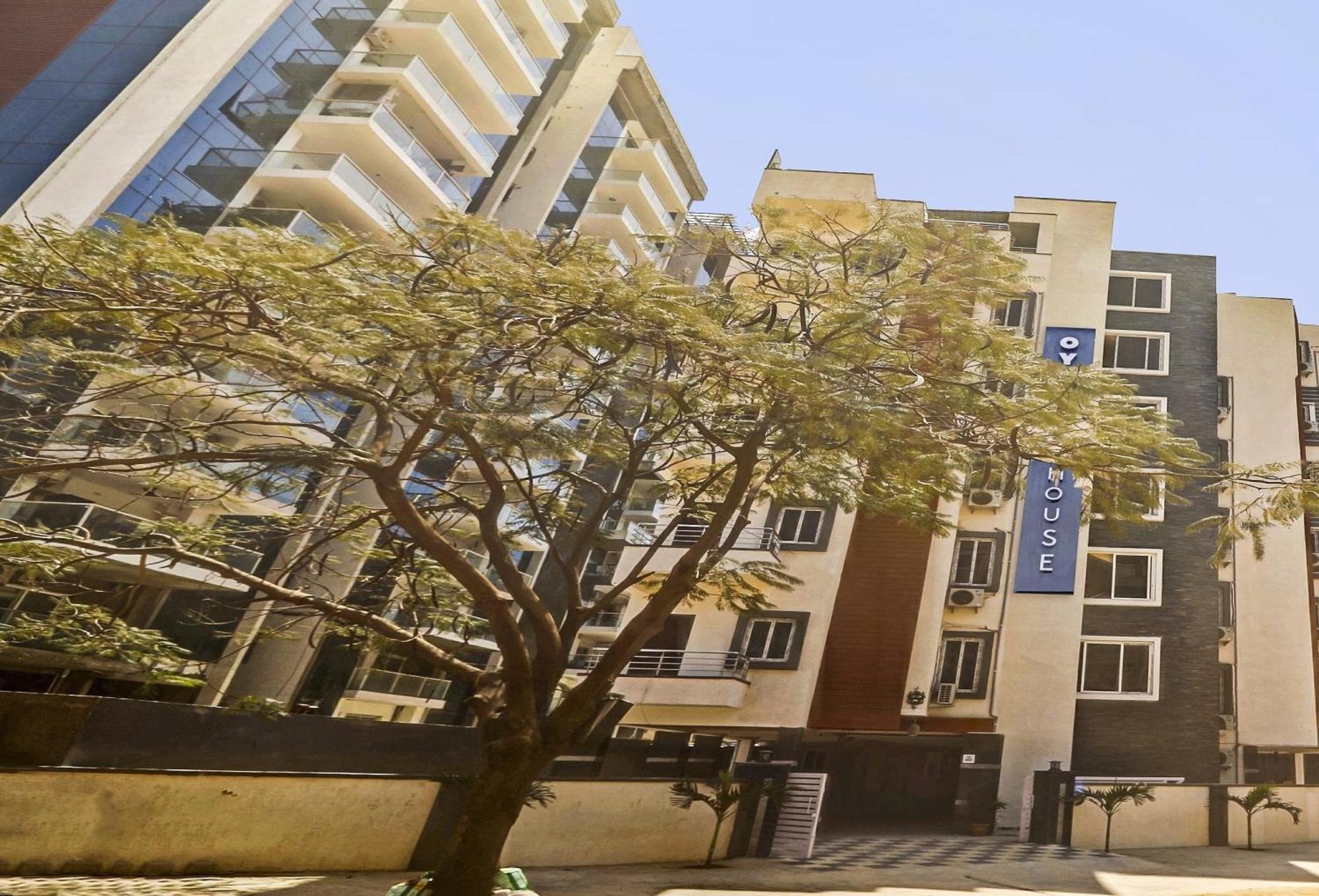 Collection O White House Near Kims Kondapur Hotel Kondapur  Exterior foto