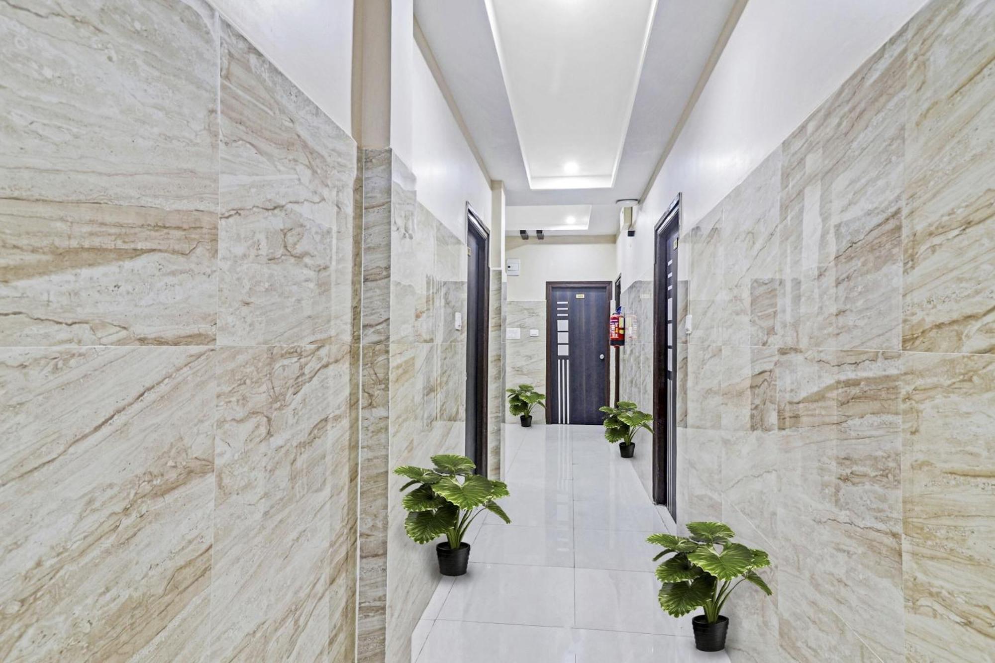 Collection O White House Near Kims Kondapur Hotel Kondapur  Exterior foto