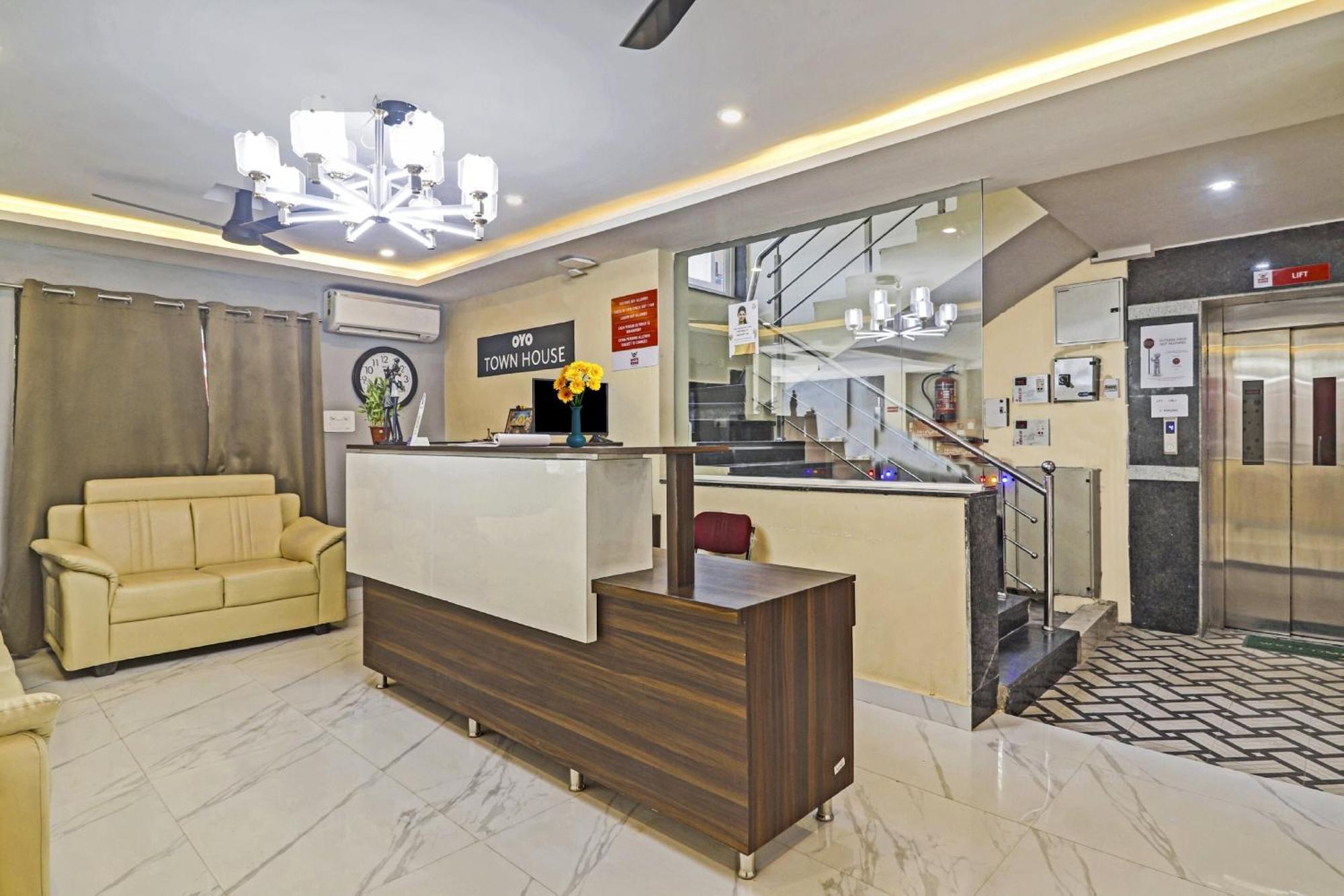 Collection O White House Near Kims Kondapur Hotel Kondapur  Exterior foto